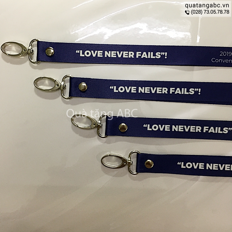 INLOGO in dây đeo thẻ nhân viên LOVE NEVER FAILS